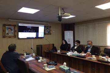 دومین جلسه بسته بین المللی سازی دانشگاه های کلان منطقه یک آمایشی بصورت وبینار باحضور سرپرستان بسته بین المللی سازی و مدیران امور